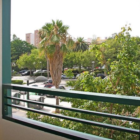 Apartamentos Las Ciencias F Valenza Esterno foto