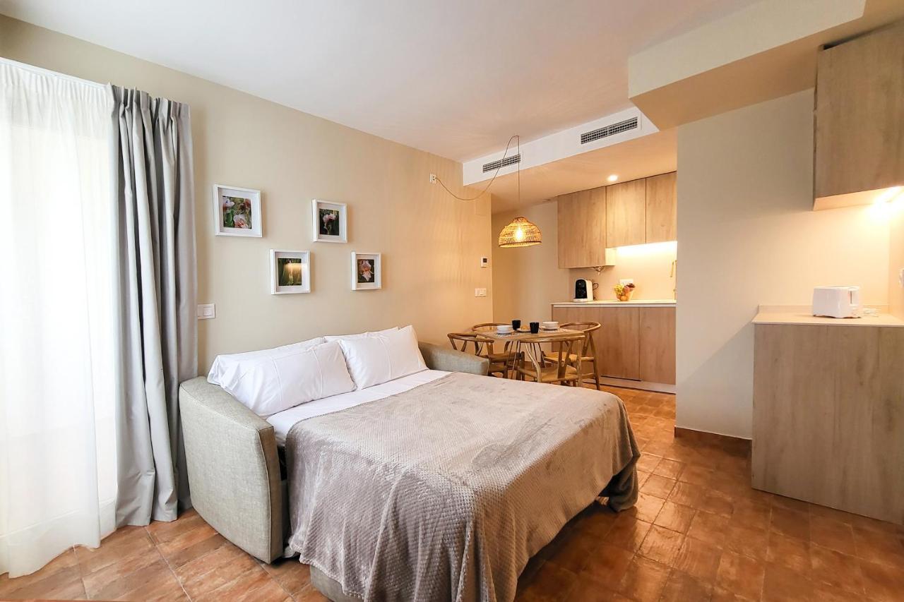 Apartamentos Las Ciencias F Valenza Esterno foto