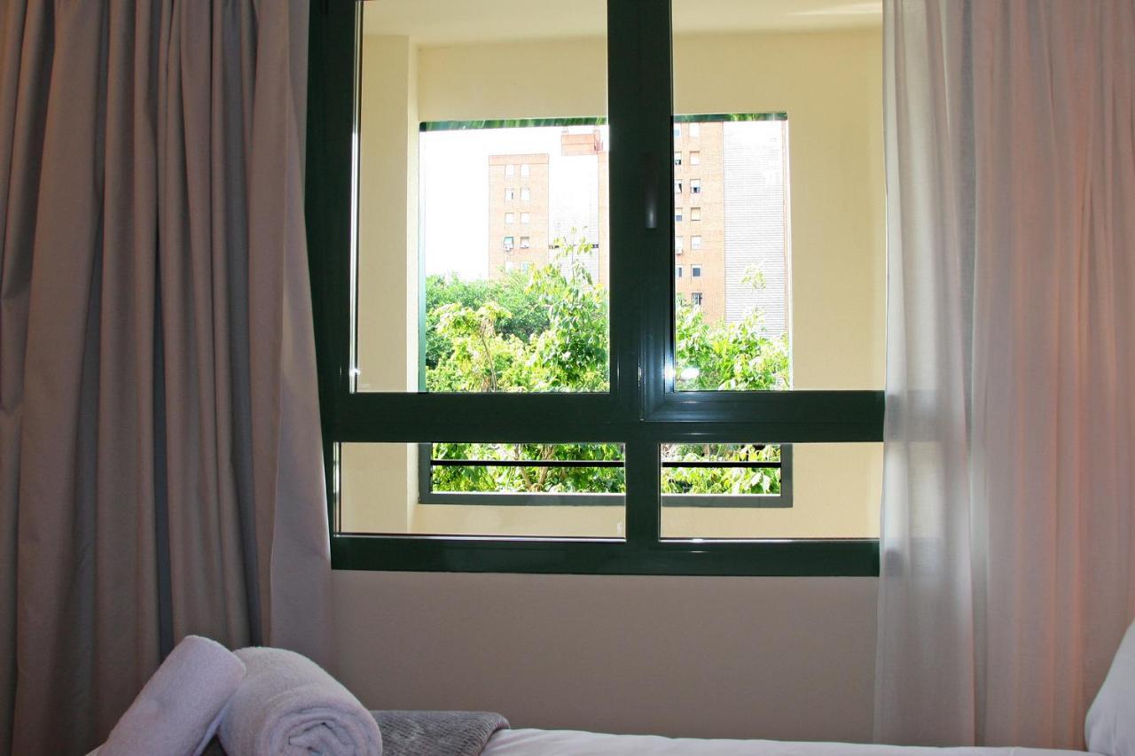 Apartamentos Las Ciencias F Valenza Esterno foto