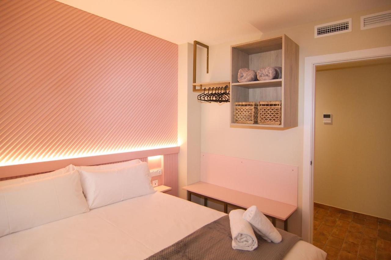 Apartamentos Las Ciencias F Valenza Esterno foto